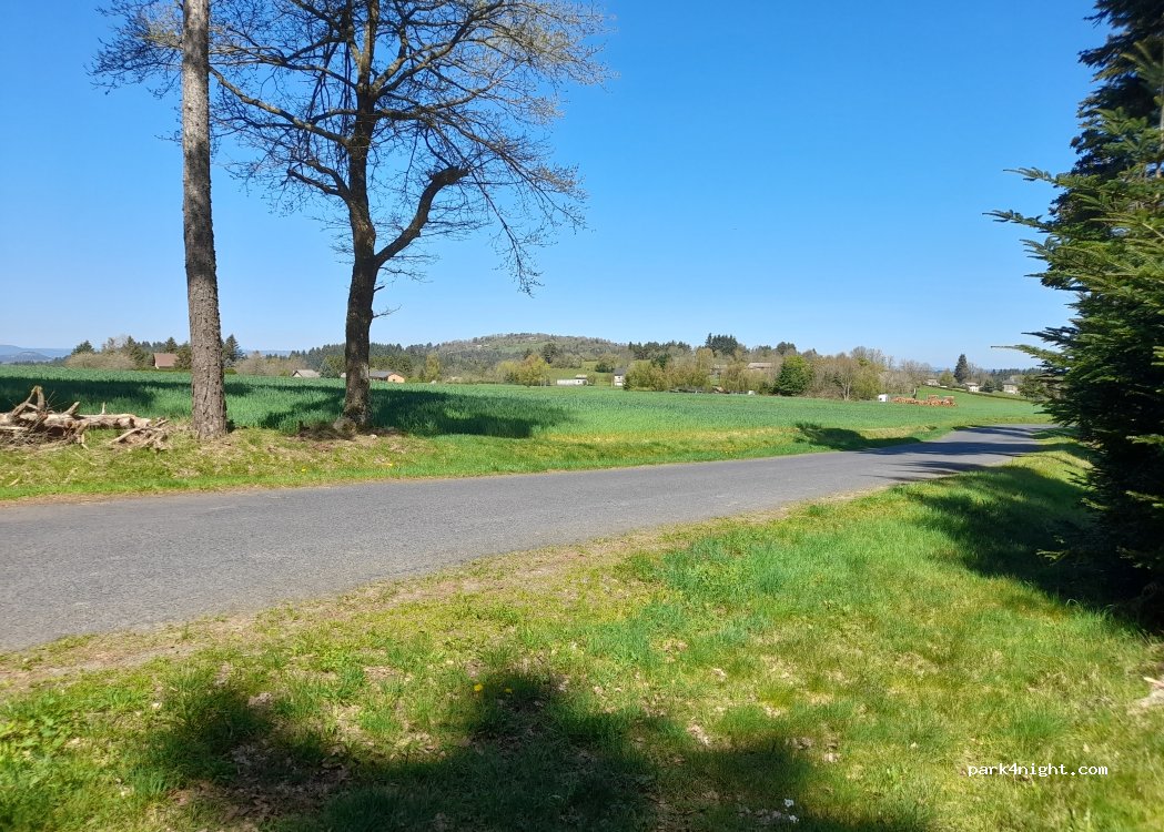 (43190) Chenereilles - Unnamed Road — foto 3