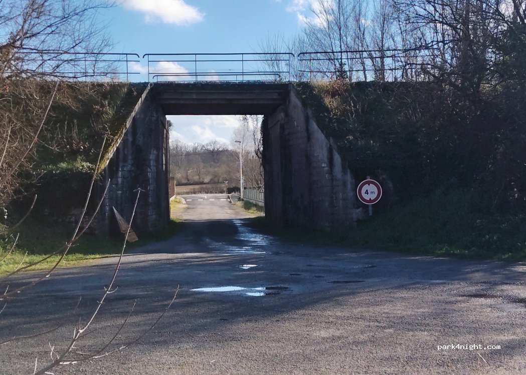 (16600) Touvre - 18 Route du Pontil — foto 3