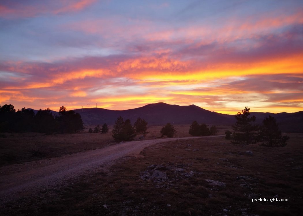 (23440) Velika Popina - Unnamed Road — foto 3