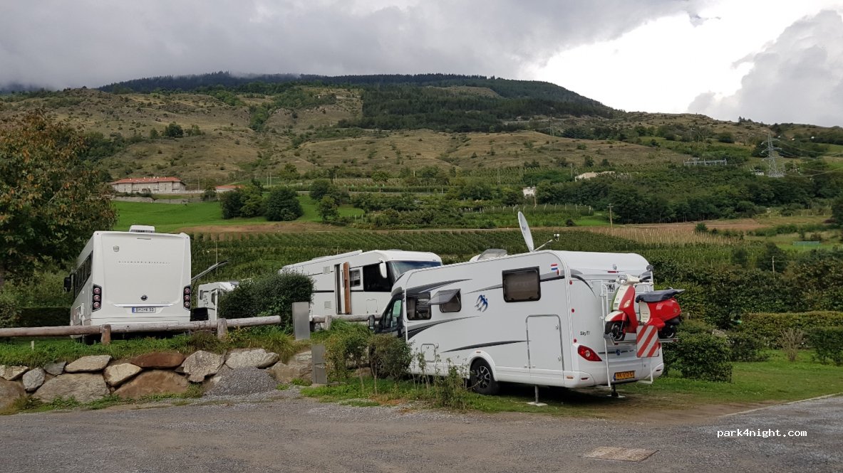 Area Sosta Camper Glorenza — foto 2