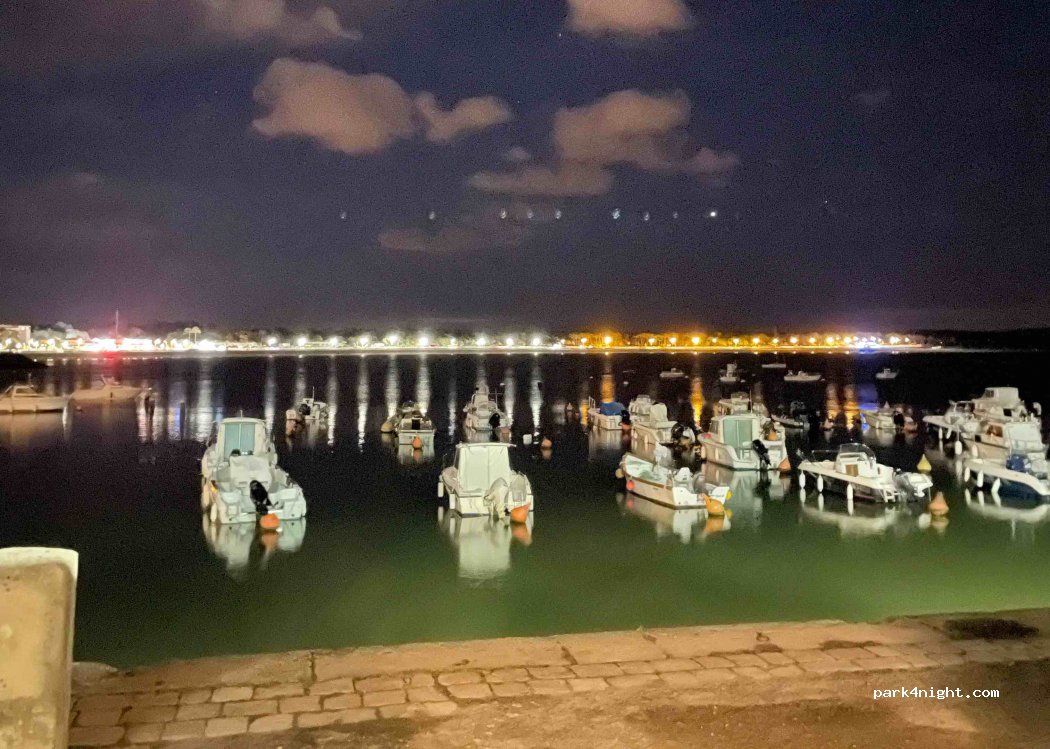 (17110) Saint-Georges-de-Didonne - 96 Rue du Port — foto