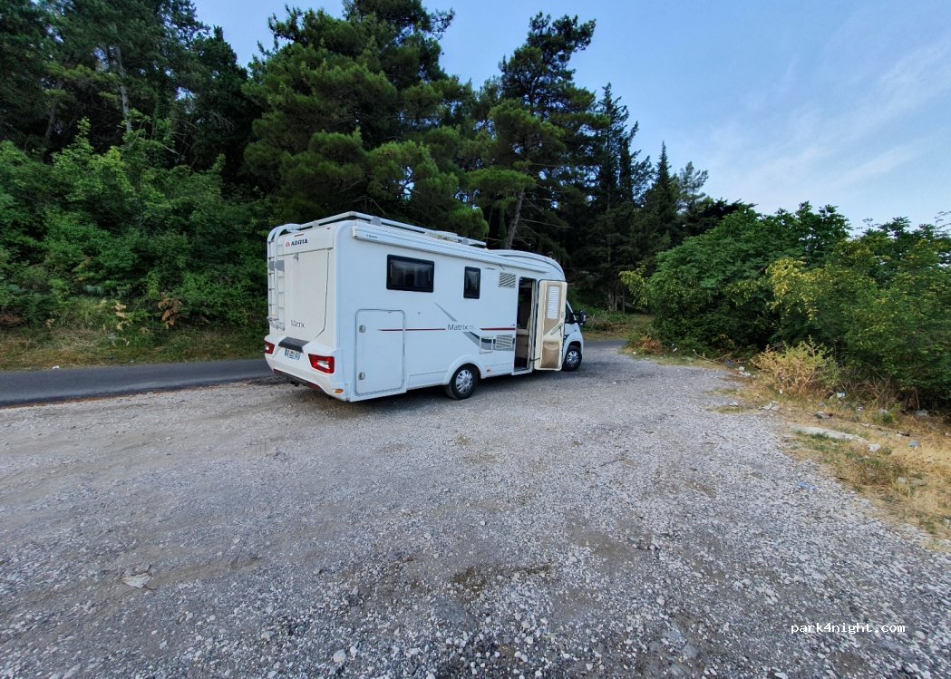 (9QX9+PFP) Skaljari - — foto