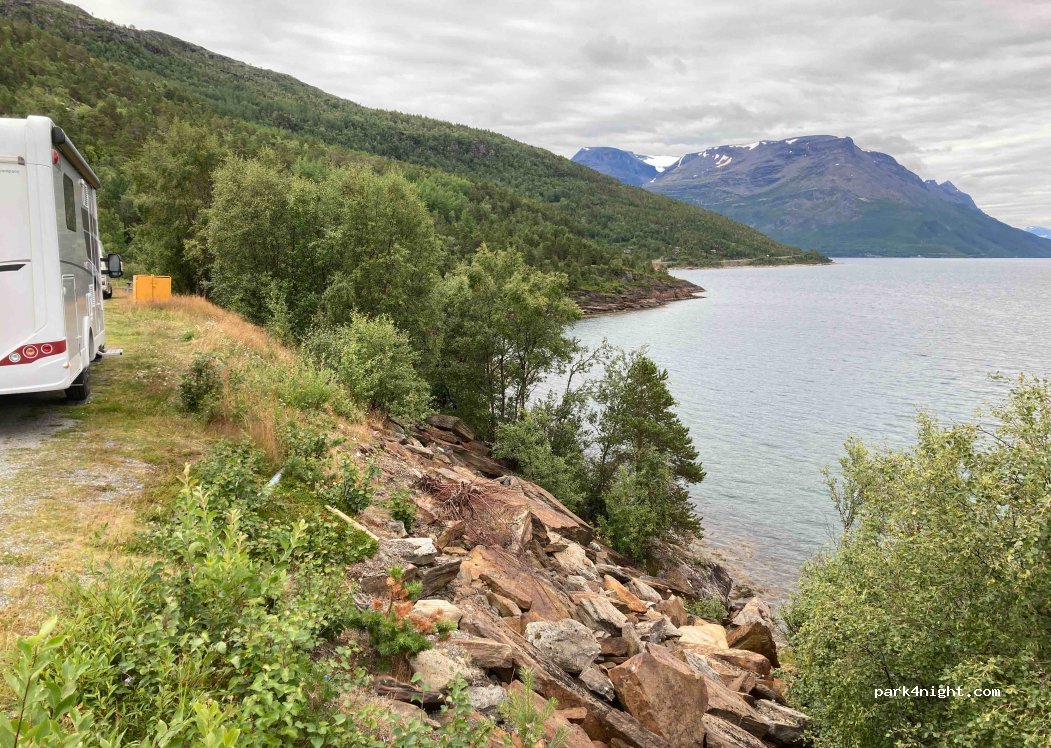 (9143) Storfjord - 4 E6 — foto