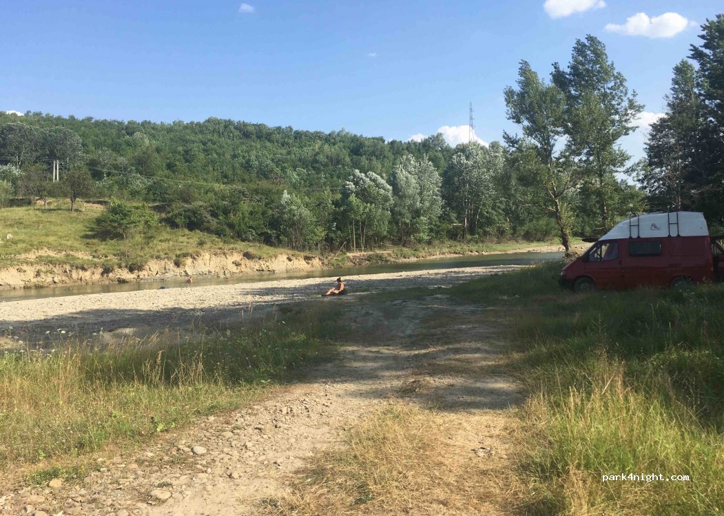 (127430) Zahareşti - DC72 — foto