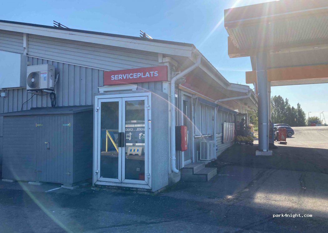 (975 97) Luleå - 3 Örarnavägen — foto 2