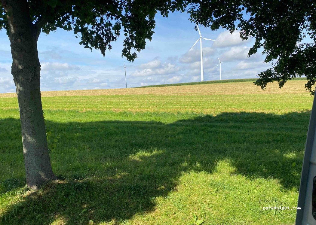(09212) Limbach-Oberfrohna - 1E Meinsdorfer Straße — foto 3