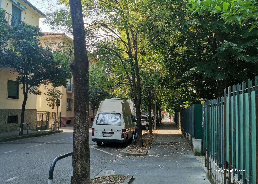 (35122) Padova - 4 Via Sant'Alberto Magno — foto