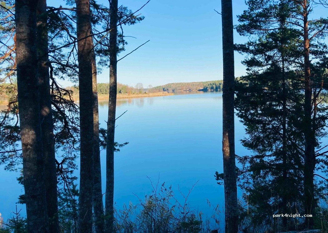 (647 95) Strängnäs - Unnamed Road — foto 4