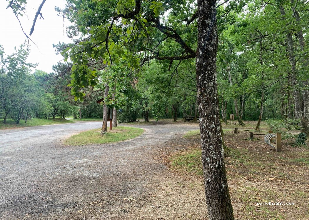 (16600) Mornac - 19 Route de la Forêt — foto