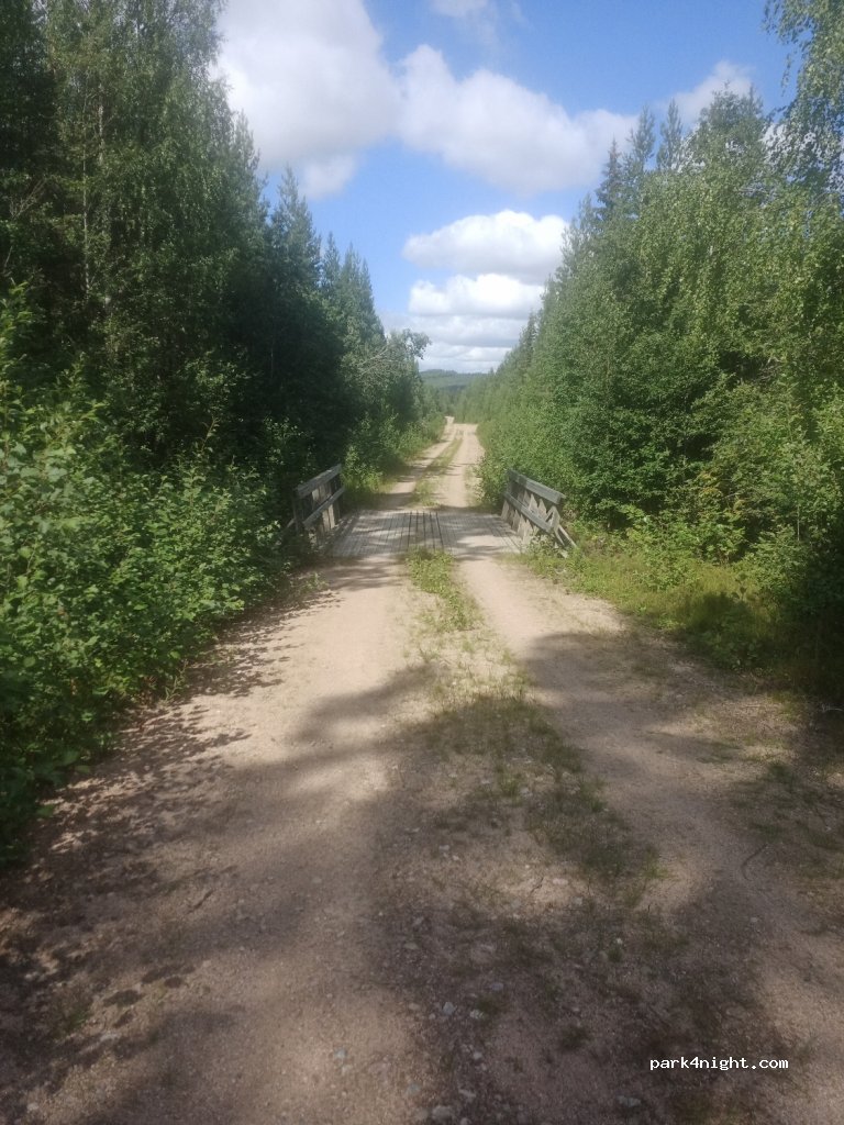 (820 43) Kårböle - Unnamed Road — foto