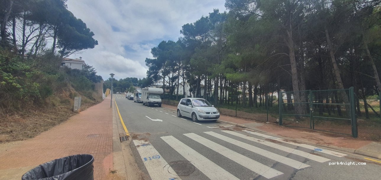 (17230) Palamós - 19 Carrer de sa Tamardia — foto