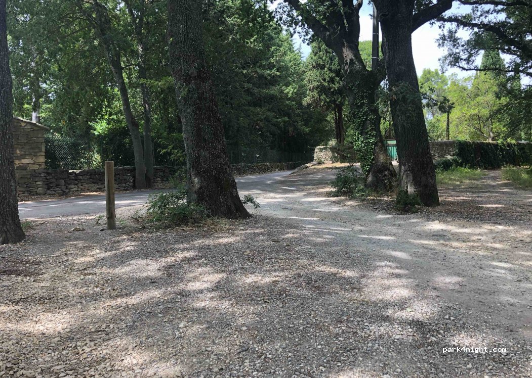 (30700) Uzès - 9 Chemin du Moulin de Bargeton — foto
