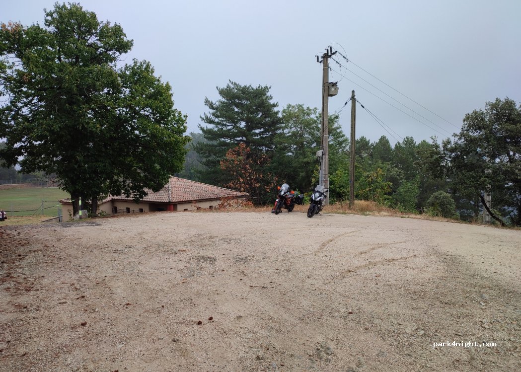 (30450) Génolhac - Belle Poelle — foto 3