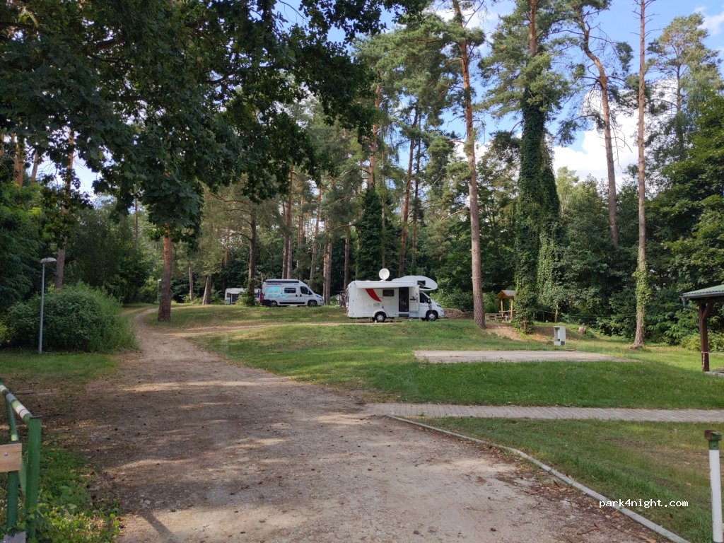 Camping und Wohnmobil Waldsieversdorf — foto