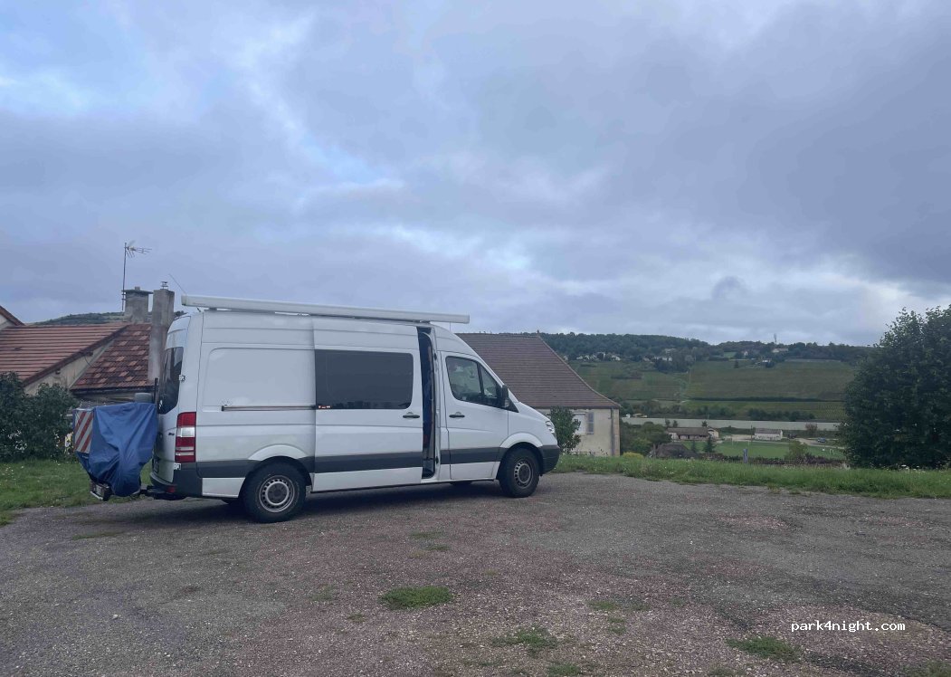 (71390) Saint-Désert - 9 Place des Noyers — foto 4