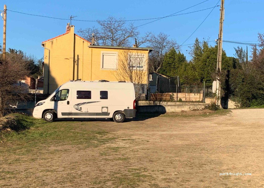 (30650) Rochefort-du-Gard - 10 Avenue de Signargues — foto 3