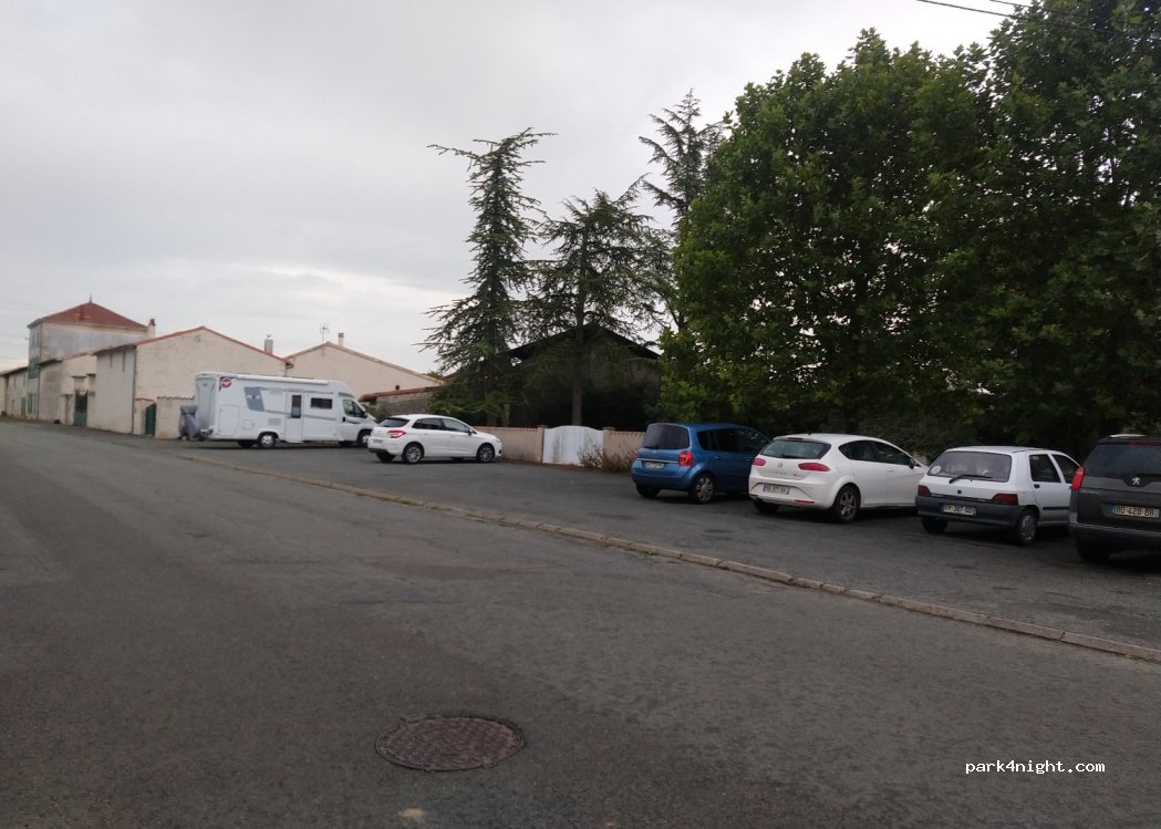 (79270) Frontenay-Rohan-Rohan - 49 Grand'Route le Pont — foto