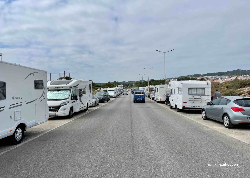 (2460) São Martinho do Porto - Avenida Marginal — foto 2