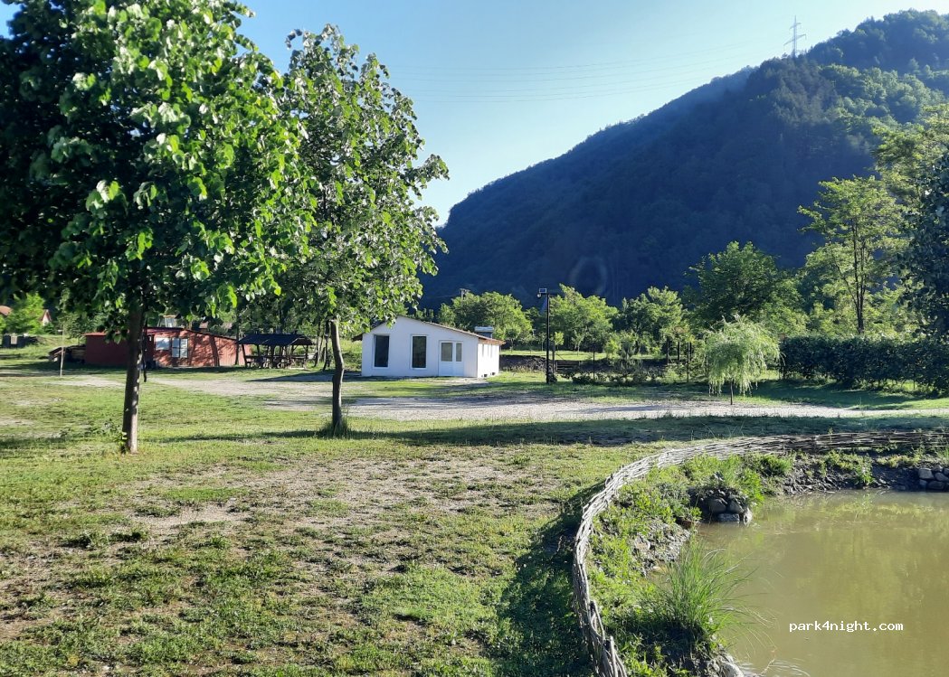 Camping Balta cu Tei — foto