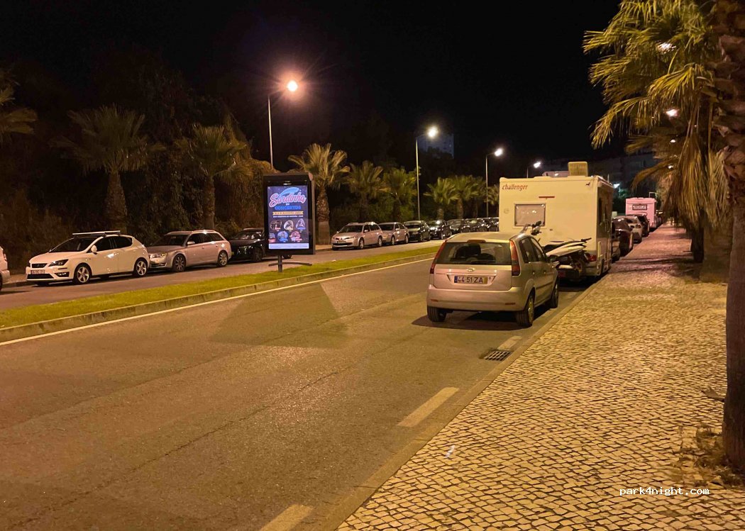 (8500-807) Portimão - 4 Rua C — foto