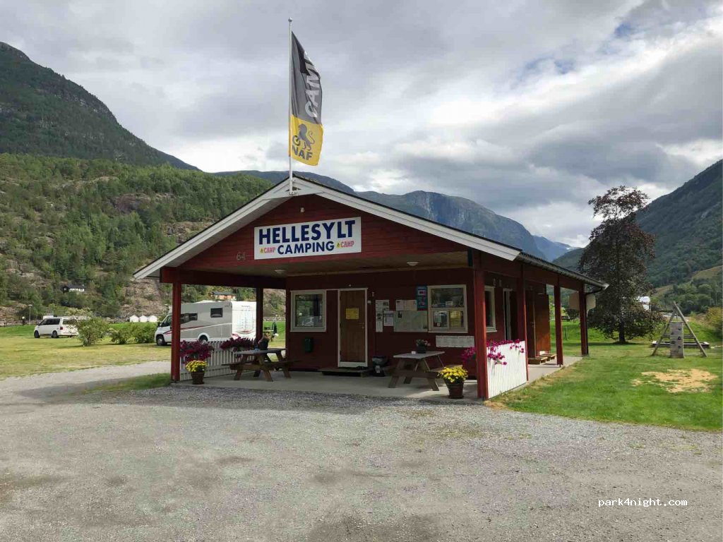 Hellesylt Camping — foto