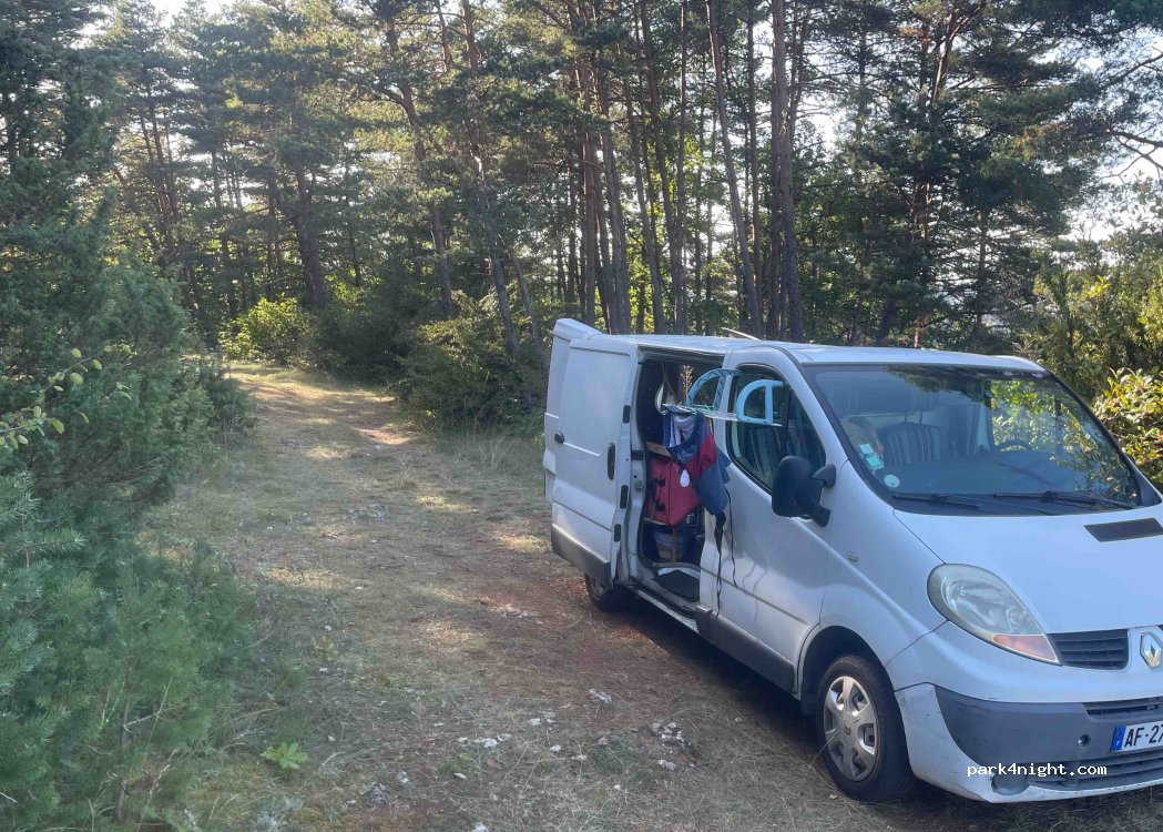 (48210) La Malène - D43 — foto 4