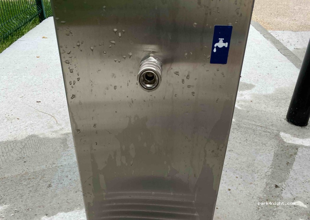 (85420) Maillezais - Rue du Champ de Foire — foto 2