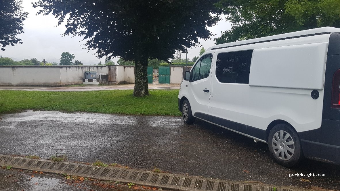 (73330) Le Pont-de-Beauvoisin - 2 Lotissement les Primeveres — foto