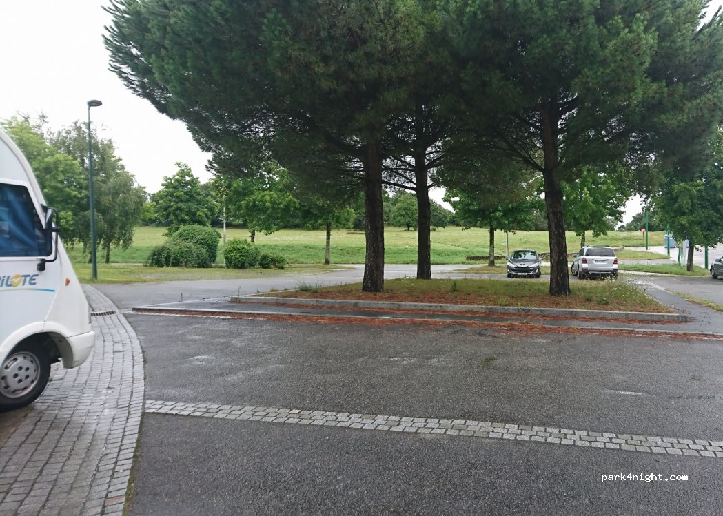 (44800) Saint-Herblain - Av de la Poesie — foto