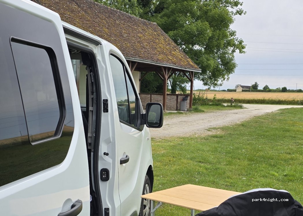(36110) Levroux - 1 Route de Moulins — foto 4
