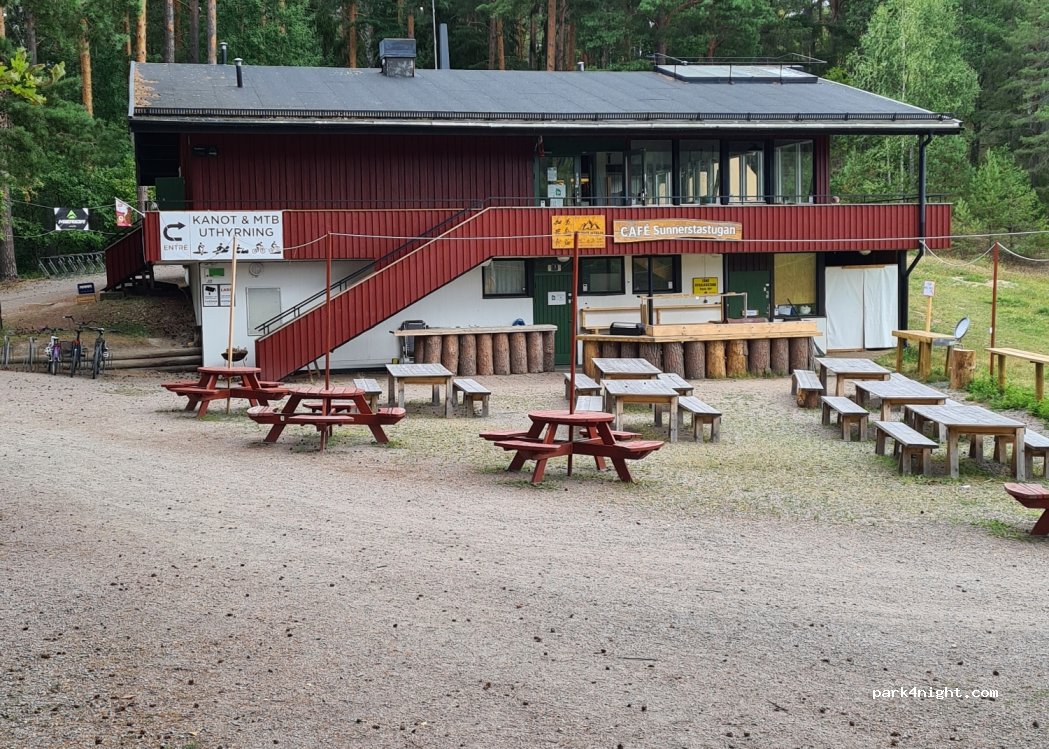 (756 52) Sunnersta - 270 Dag Hammarskjölds Väg — foto