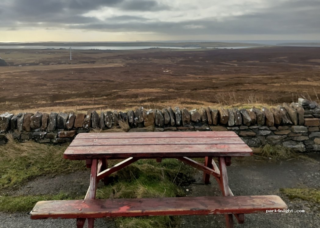 (KW16 3NU) Lyness - Unnamed Road — foto 4
