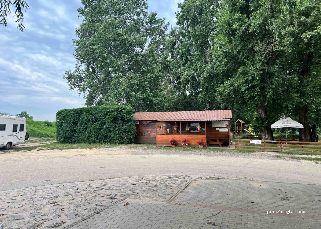 Kérész Kikötő camping — foto 4
