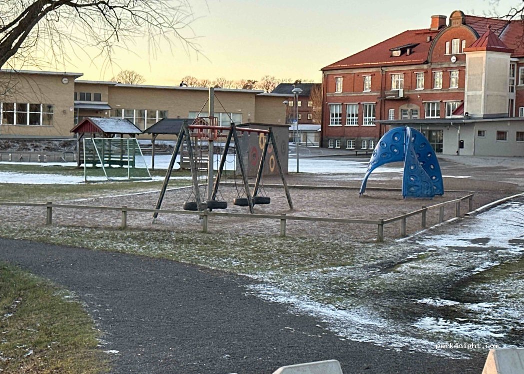(283 42) Osby - 1A Kristianstadsgatan — foto 2