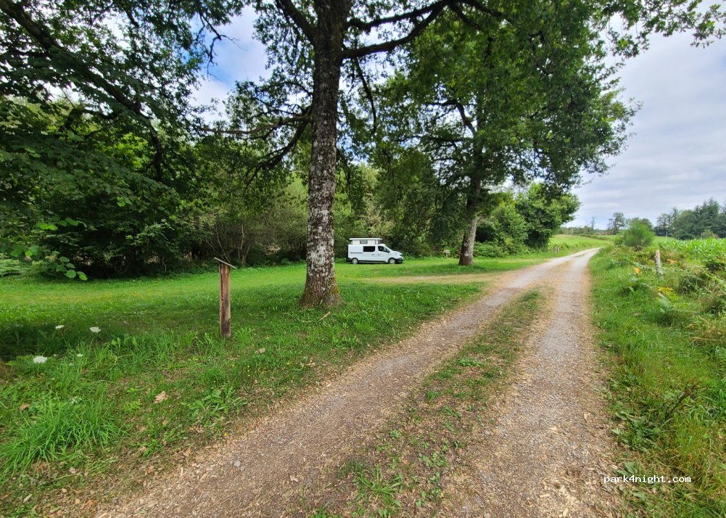 (19200) Margerides - Unnamed Road — foto 3