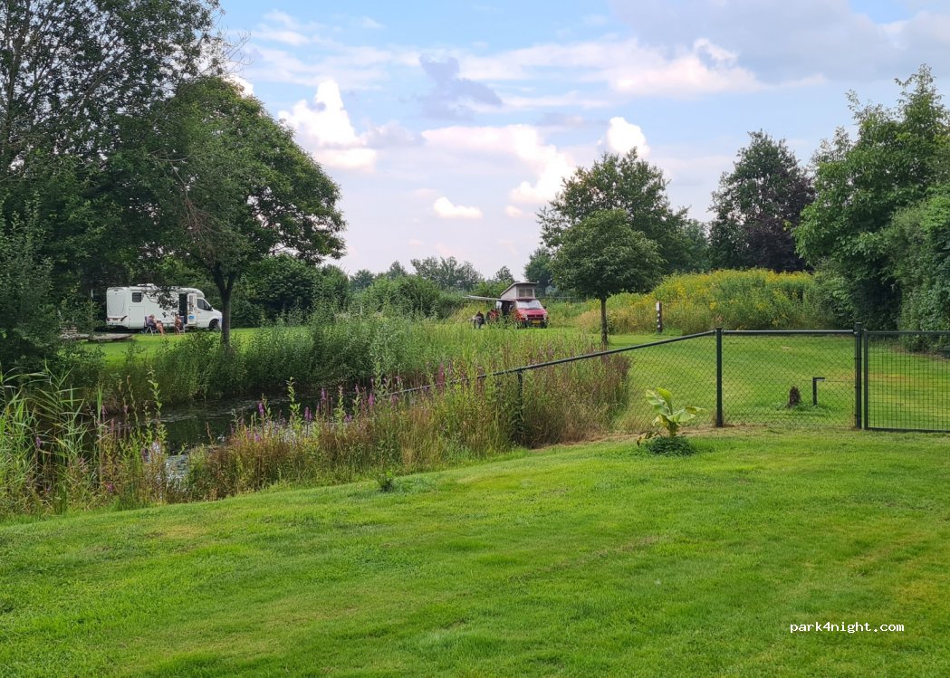 Minicamping/camperstaanplaats het Steenuiltje — foto 2