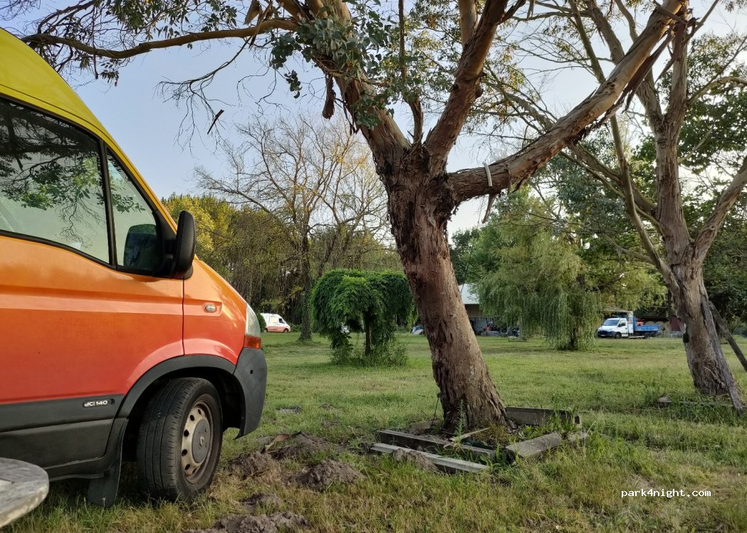 Camping à la Ferme La Rose d'Or — foto