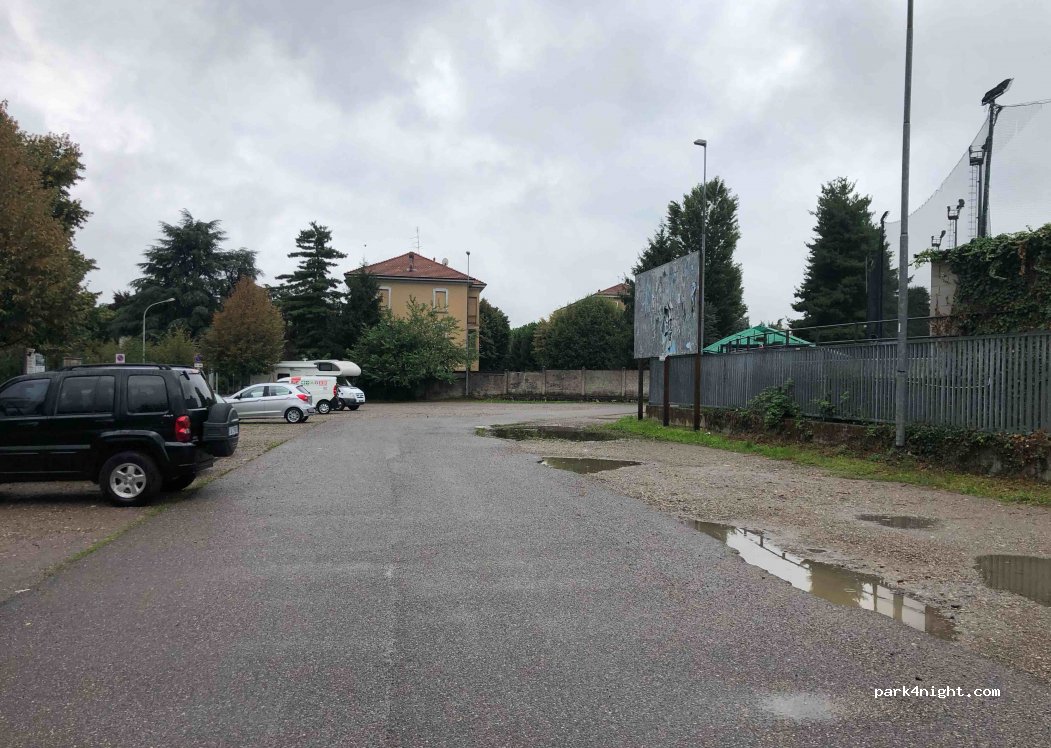 (20025) Legnano - 11 Via Cesare Battisti — foto