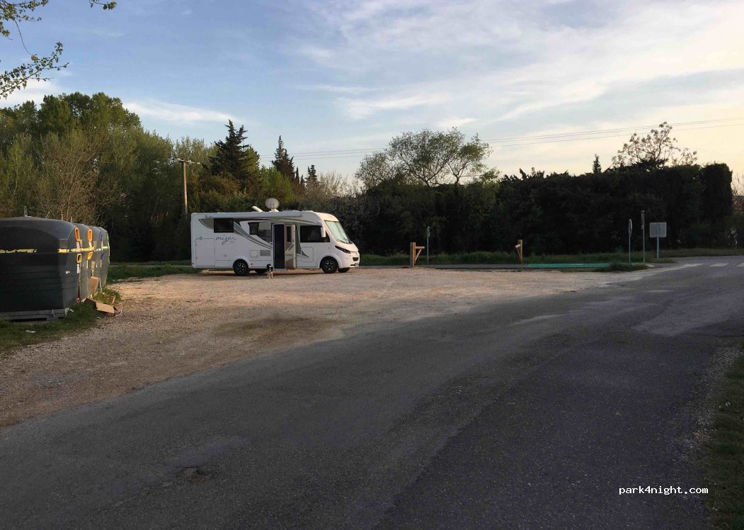 (30210) Vers-Pont-du-Gard - 456 Chemin des Prés — foto 2
