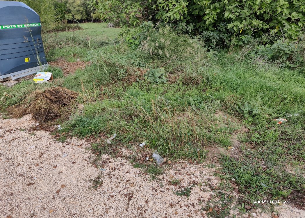 (30210) Vers-Pont-du-Gard - 456 Chemin des Prés — foto 3