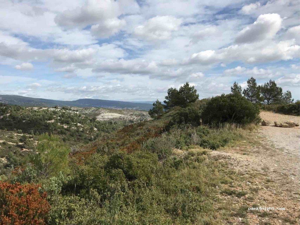 (13260) Cassis - D141A — foto