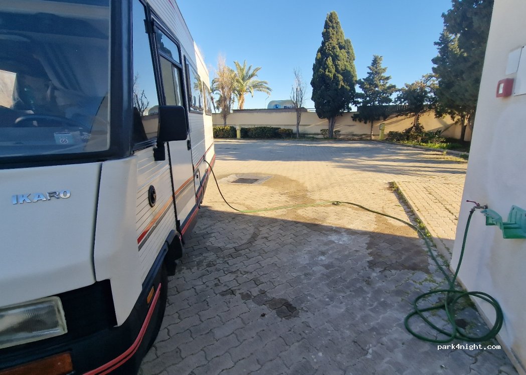 Albergo Le Saline | Area Sosta Camper Trapani — foto 4
