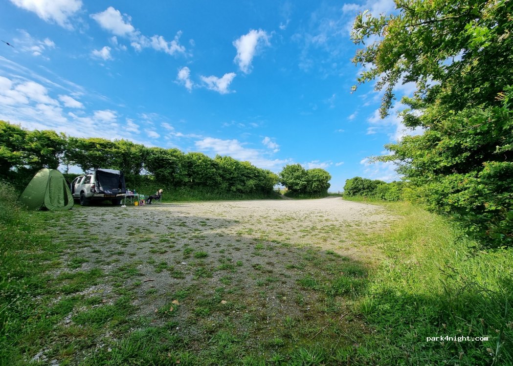 (PL8) Plymouth - Unnamed Road — foto 4