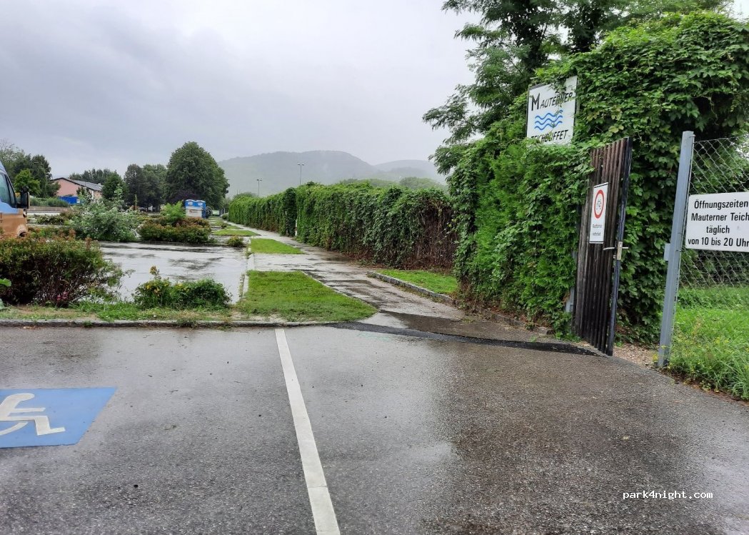 (3512) Mautern an der Donau - 32 Austraße — foto