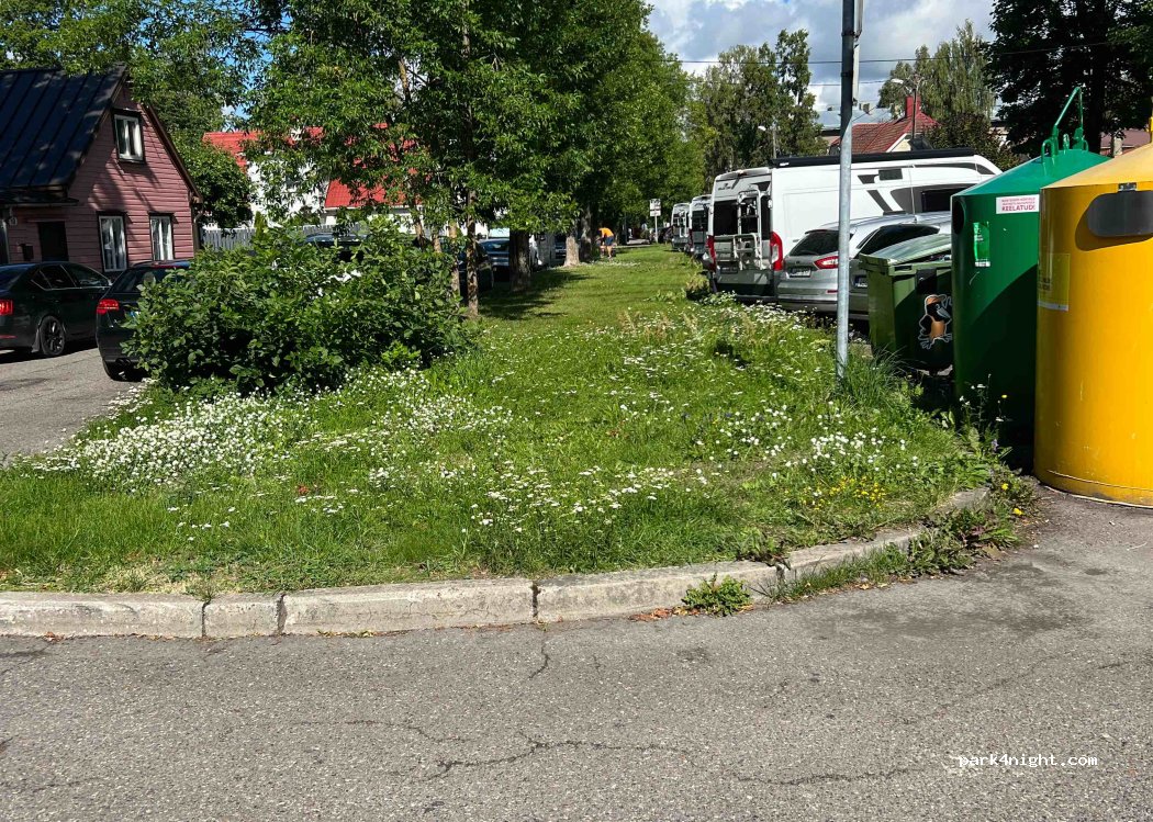 (80014) Pärnu - 15 Roosi — foto 3