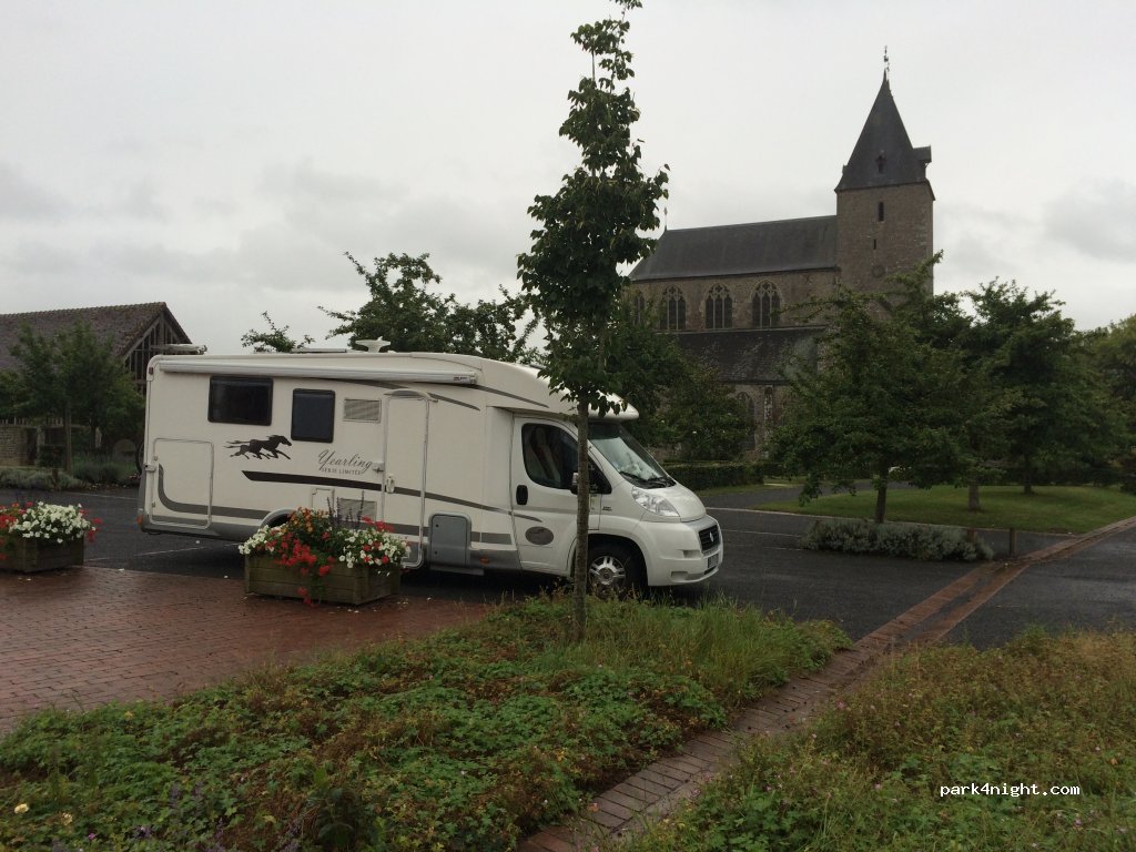 (61700) Lonlay-l'Abbaye - Espace Sainte Thérèse — foto 2