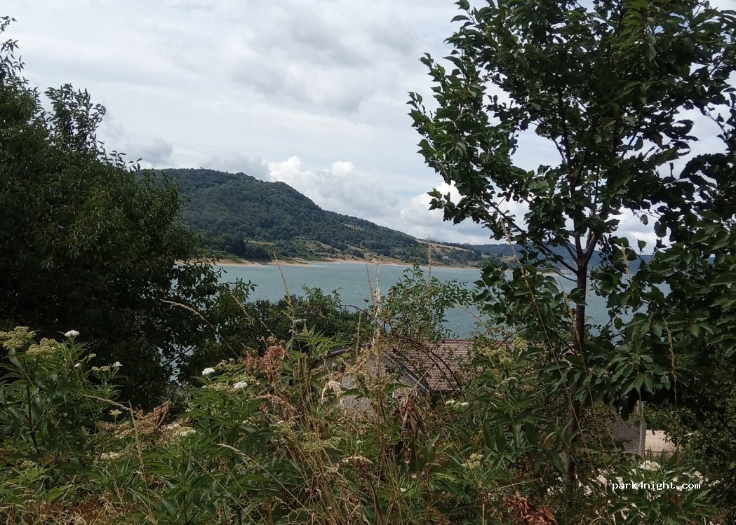 (67013) Campotosto - 13 Strada Regionale 577 del Lago di Campotosto — foto