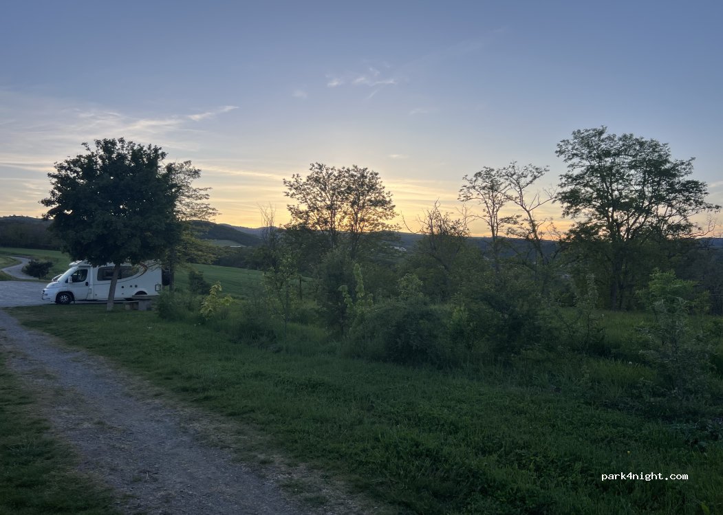 (42600) Champdieu - Unnamed Road — foto 2