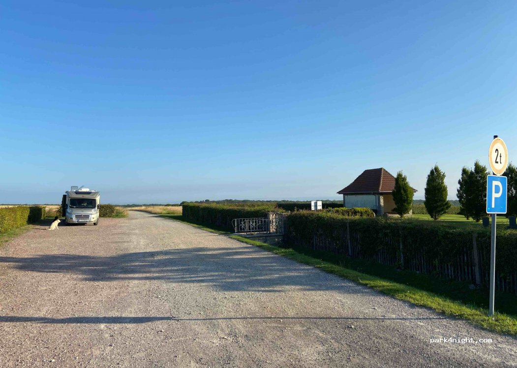 (99947) Hörselberg-Hainich - 27 Langgasse — foto 2