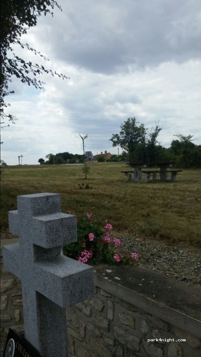 (72130) Coulombiers - Le Chenil — foto